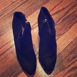 Black H&M heels booties